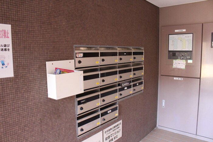 物件外観写真4　(建物設備)