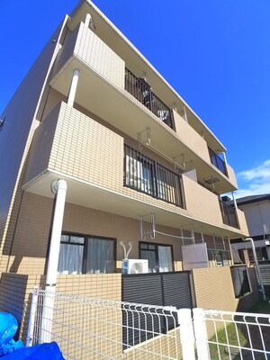 クレストヒル松戸外観写真