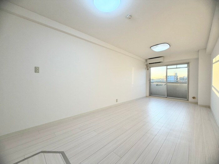 物件内観写真17　(居室)