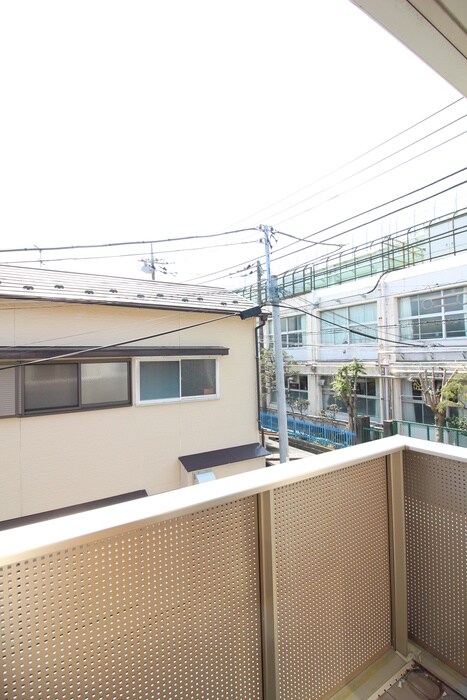 物件内観写真17　(室内からの展望)