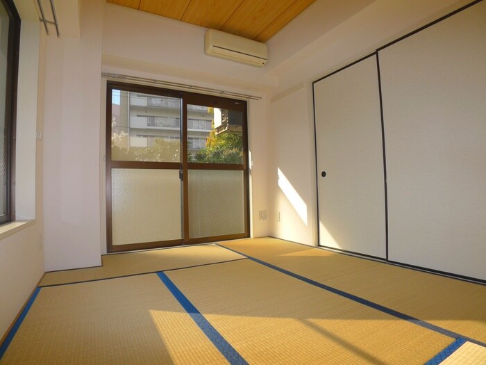 物件内観写真9　(居室)