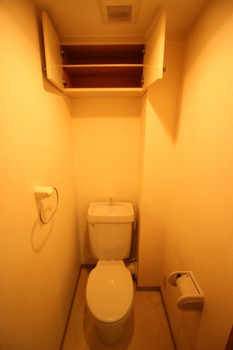 物件内観写真13　(トイレ)