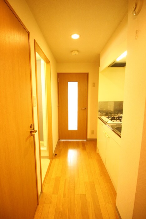 物件内観写真15　(廊下)