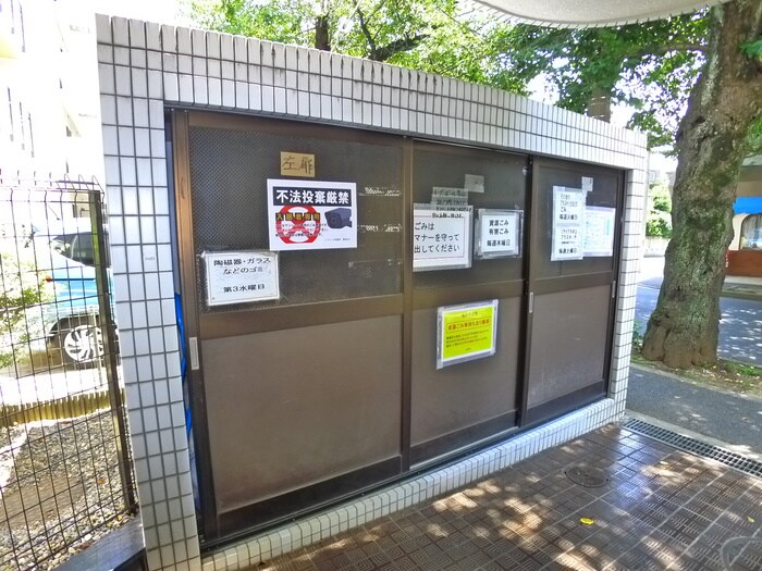 物件外観写真6　(建物設備)