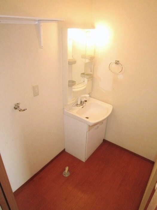 物件内観写真12　(洗面)