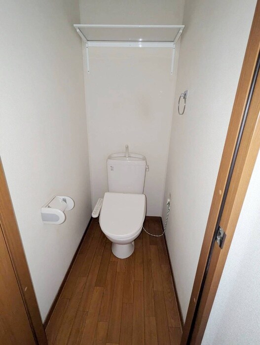 物件内観写真14　(トイレ)