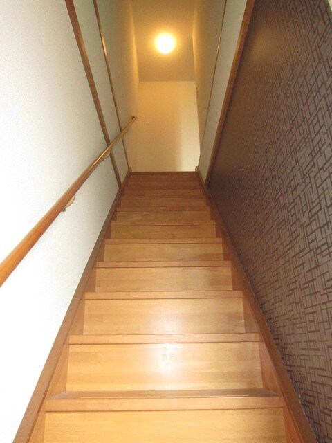 物件内観写真16　(廊下)