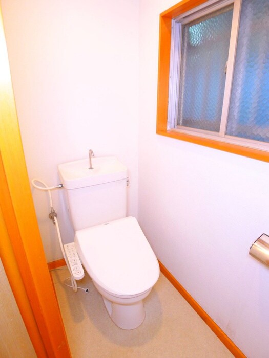 物件内観写真14　(トイレ)