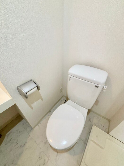 物件内観写真12　(トイレ)