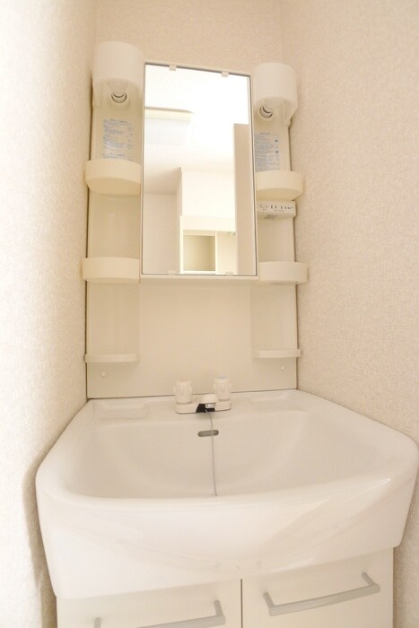 物件内観写真9　(洗面)