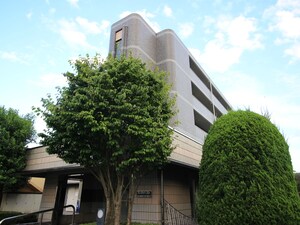 パークイースト外観写真