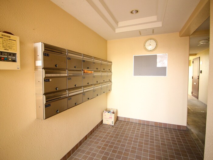 物件外観写真4　(建物設備)