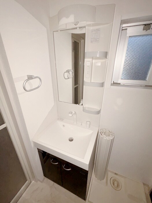 物件内観写真13　(洗面)