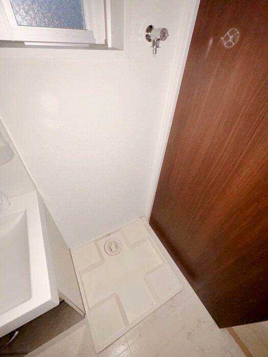 物件内観写真19　(洗濯機置場)