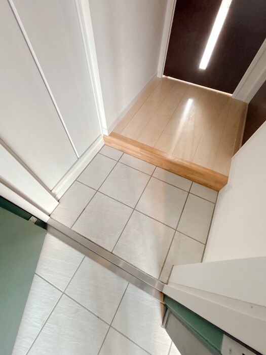 物件内観写真21　(玄関)