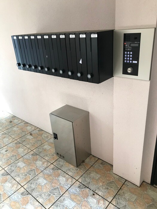 物件外観写真6　(建物設備)