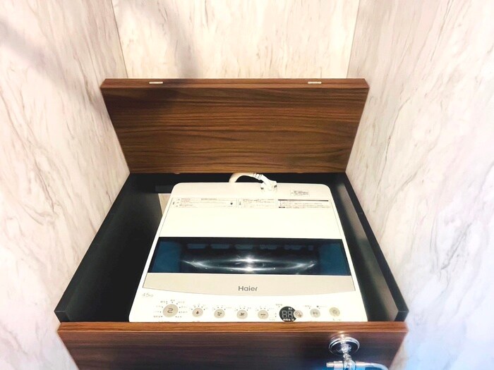 物件内観写真12　(洗濯機置場)