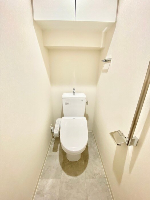 物件内観写真12　(トイレ)