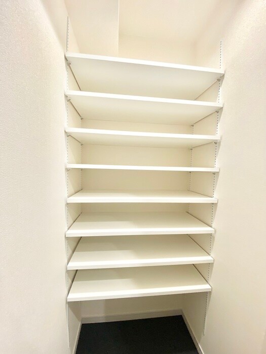 物件内観写真18　(靴箱)