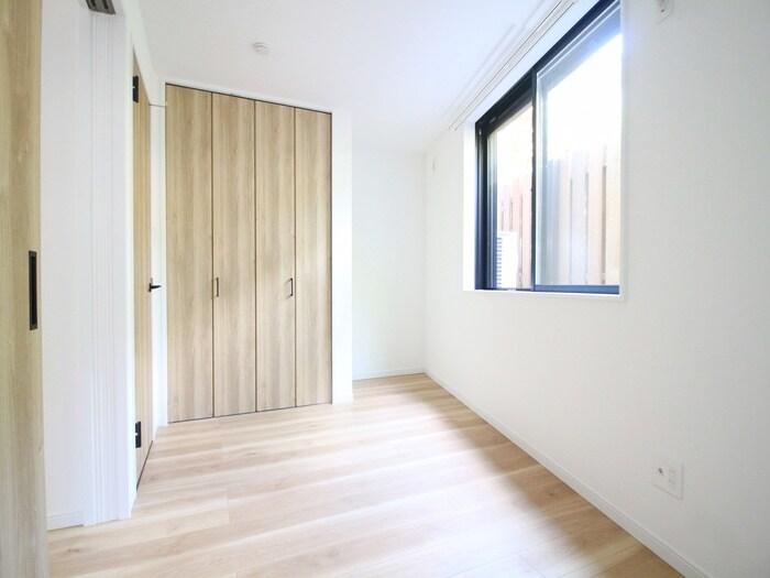 物件内観写真8　(居室)