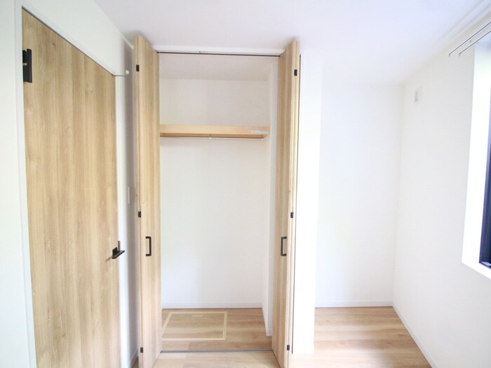 物件内観写真18　(収納)