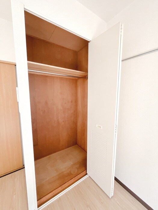 物件内観写真9　(収納)