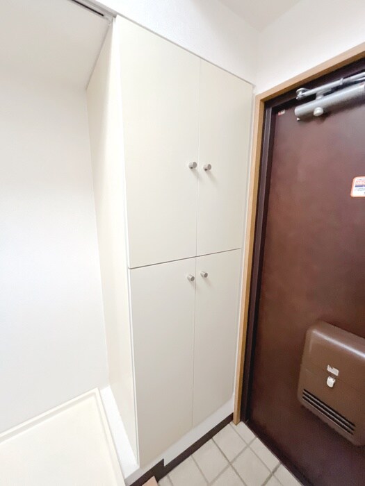 物件内観写真17　(靴箱)