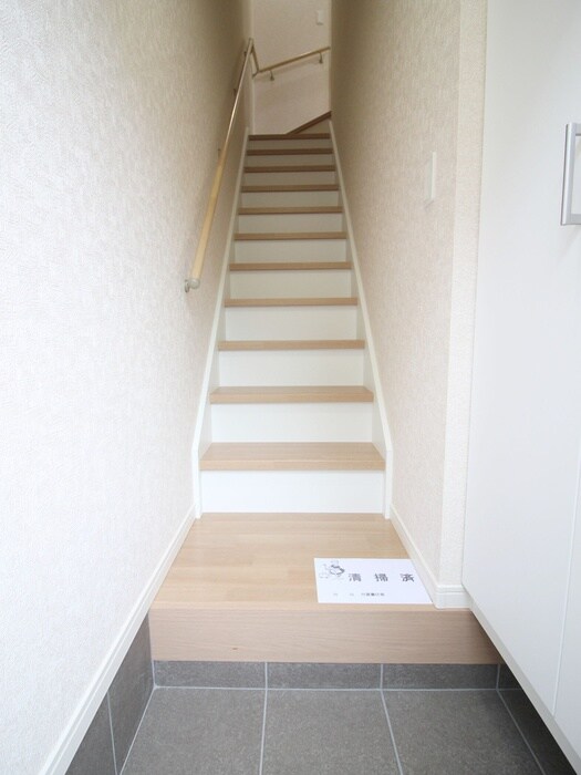 物件内観写真20　(玄関)