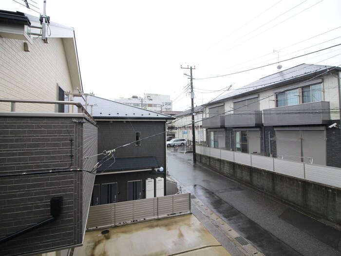 物件内観写真22　(室内からの展望)