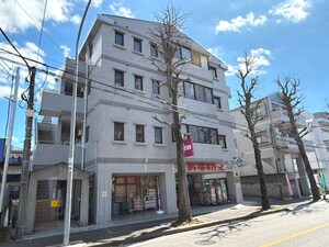 あざみ野マンション外観写真