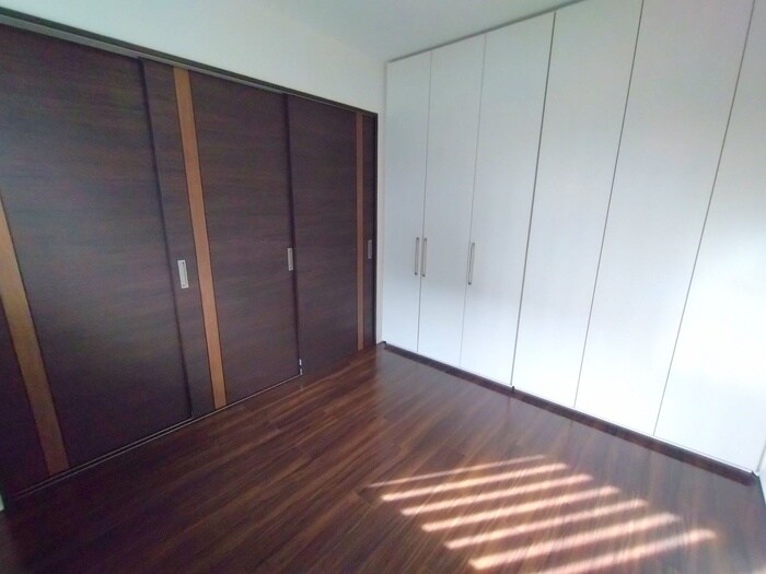 物件内観写真18　(居室)