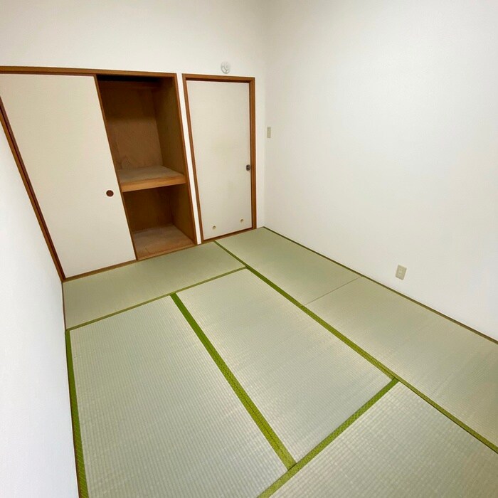 物件内観写真18　(居室)