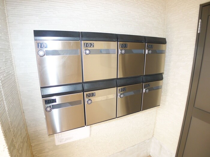 物件外観写真6　(建物設備)