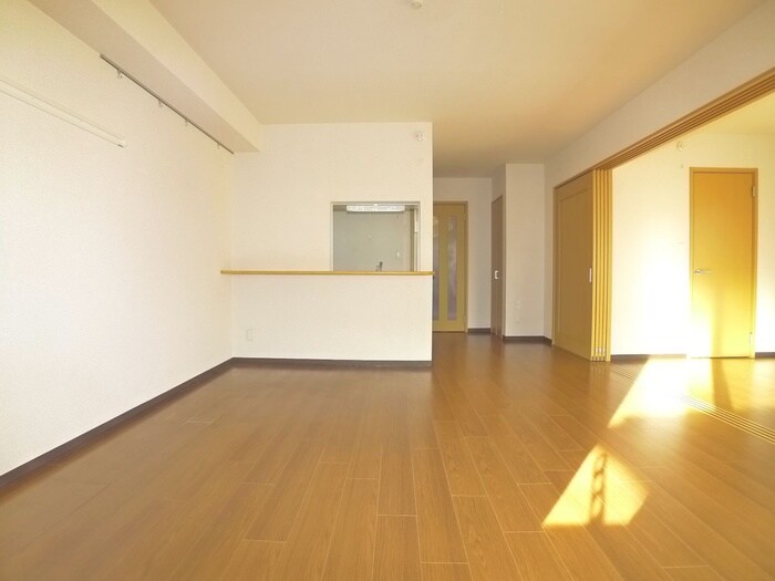 物件内観写真14　(居室)