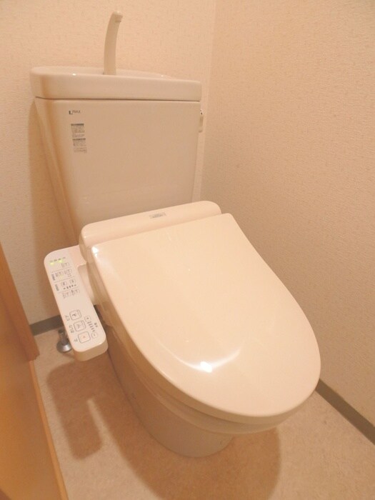 物件内観写真16　(トイレ)