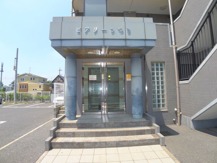 物件外観写真6　(エントランス部分)