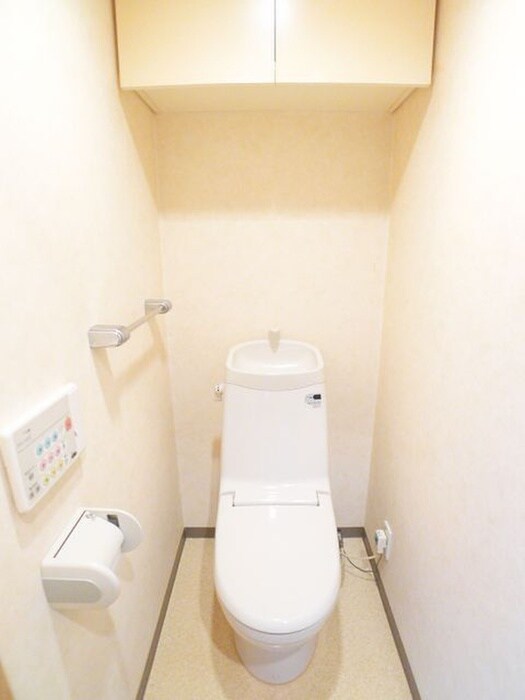 物件内観写真15　(トイレ)