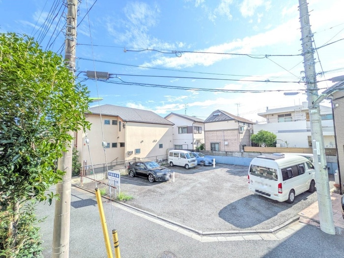 物件内観写真15　(室内からの展望)