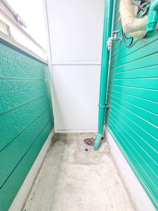 物件内観写真15　(洗濯機置場)