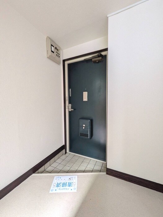 物件内観写真19　(玄関)