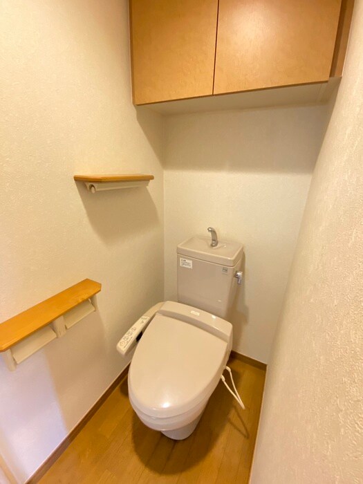 物件内観写真14　(トイレ)