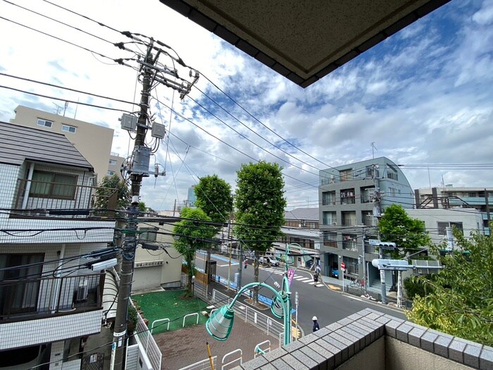 物件内観写真18　(室内からの展望)