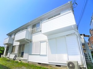 ホワイトゲーブル外観写真