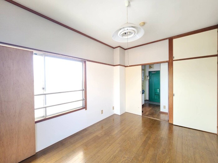 物件内観写真8　(居室)