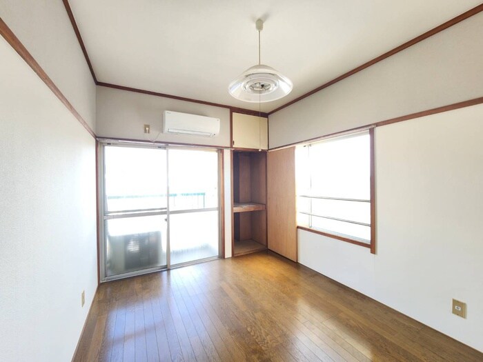 物件内観写真10　(居室)