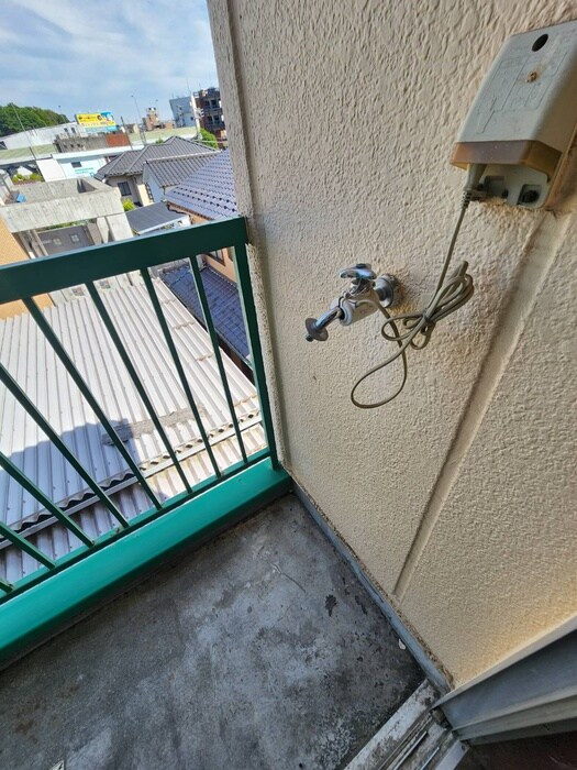 物件内観写真15　(洗濯機置場)