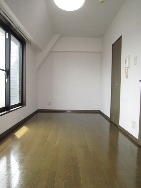 物件内観写真6　(居室)