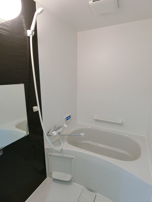 物件内観写真12　(バス／シャワールーム等)