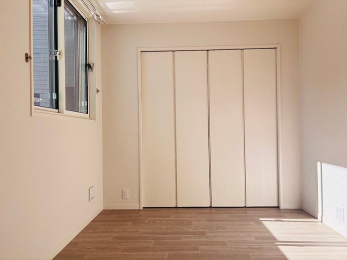 物件内観写真9　(居室)