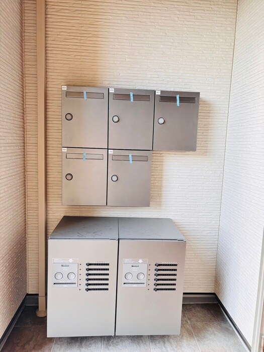 物件外観写真4　(建物設備)